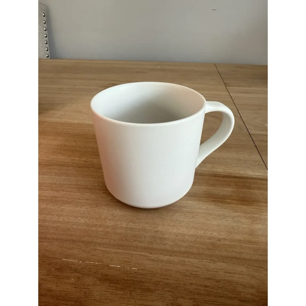 Pottery Barn Holly Alphabet Mug – Letter A – Christmas Holiday – New‎ in Box